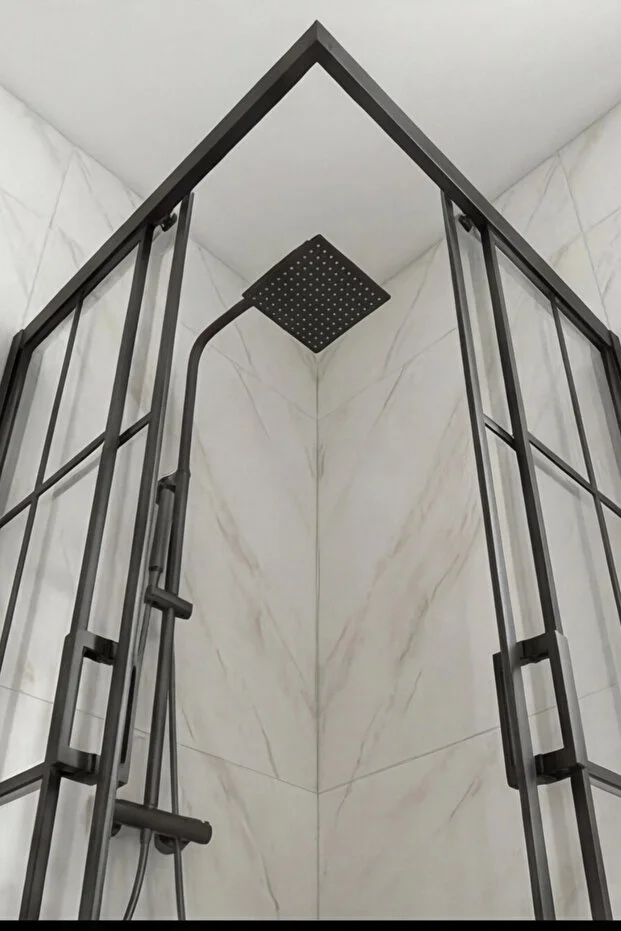 Duşakabin Kare 5mm Siyah Çizgi Cam 190cm